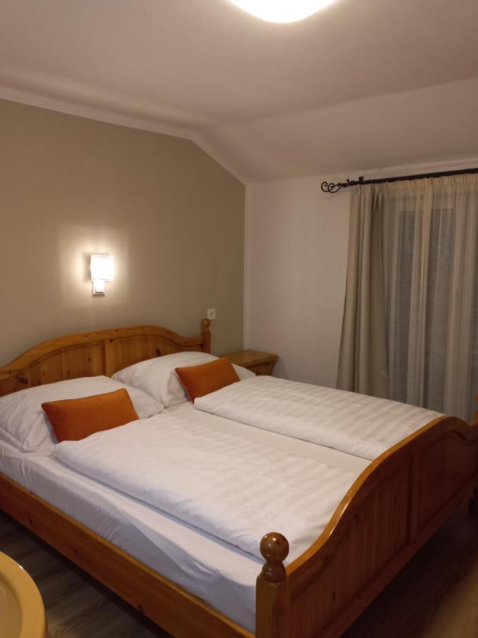 Panoramahaus Apartment ราเดนไทน์ ภายนอก รูปภาพ
